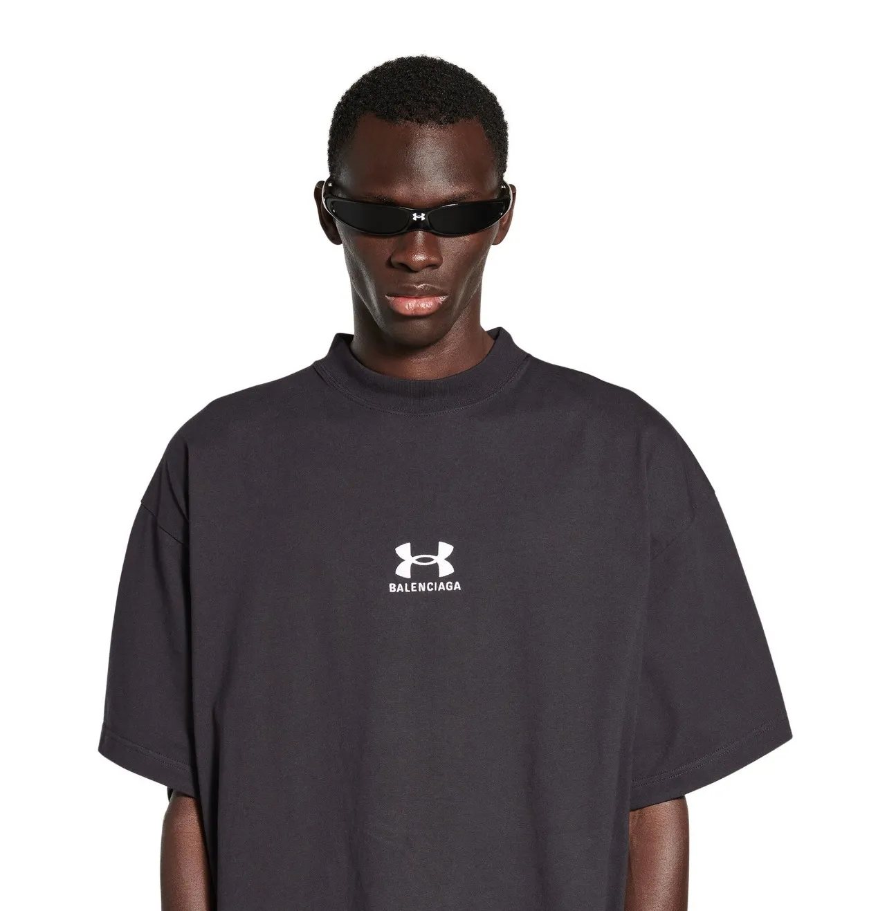 BALENCIAGA  |Under Armour® T-shirt Oversized Fit in Red/white