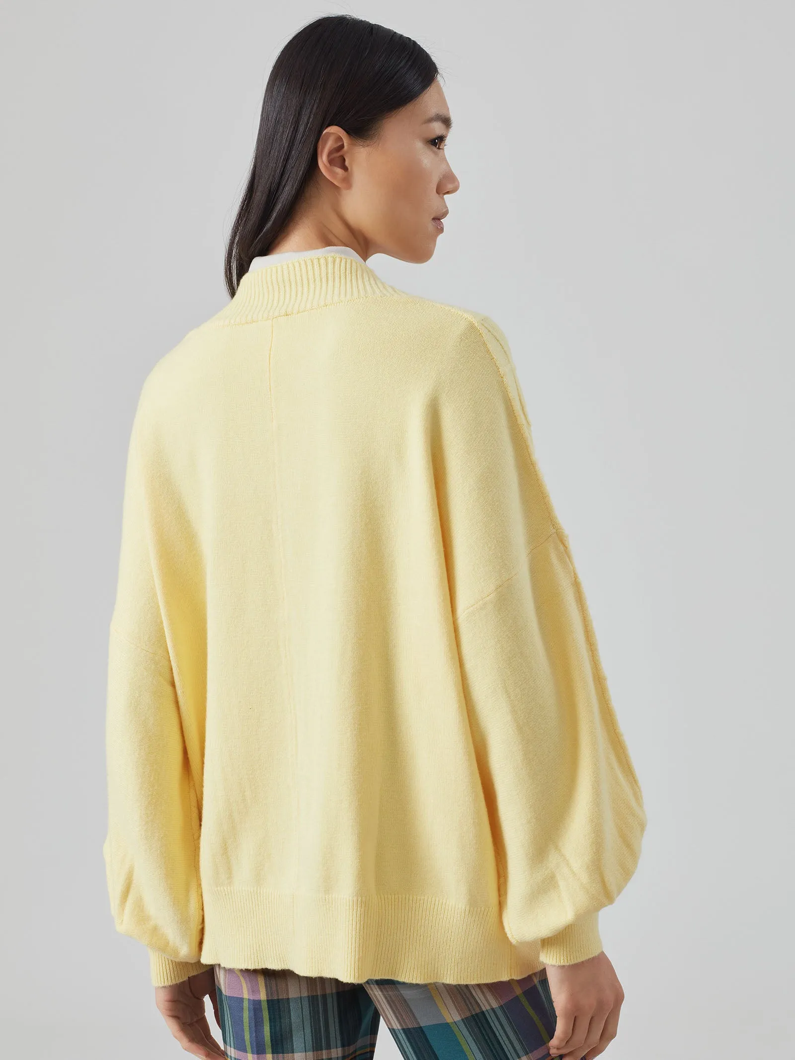 Cardigan oversize in filato Super Soft - Primula