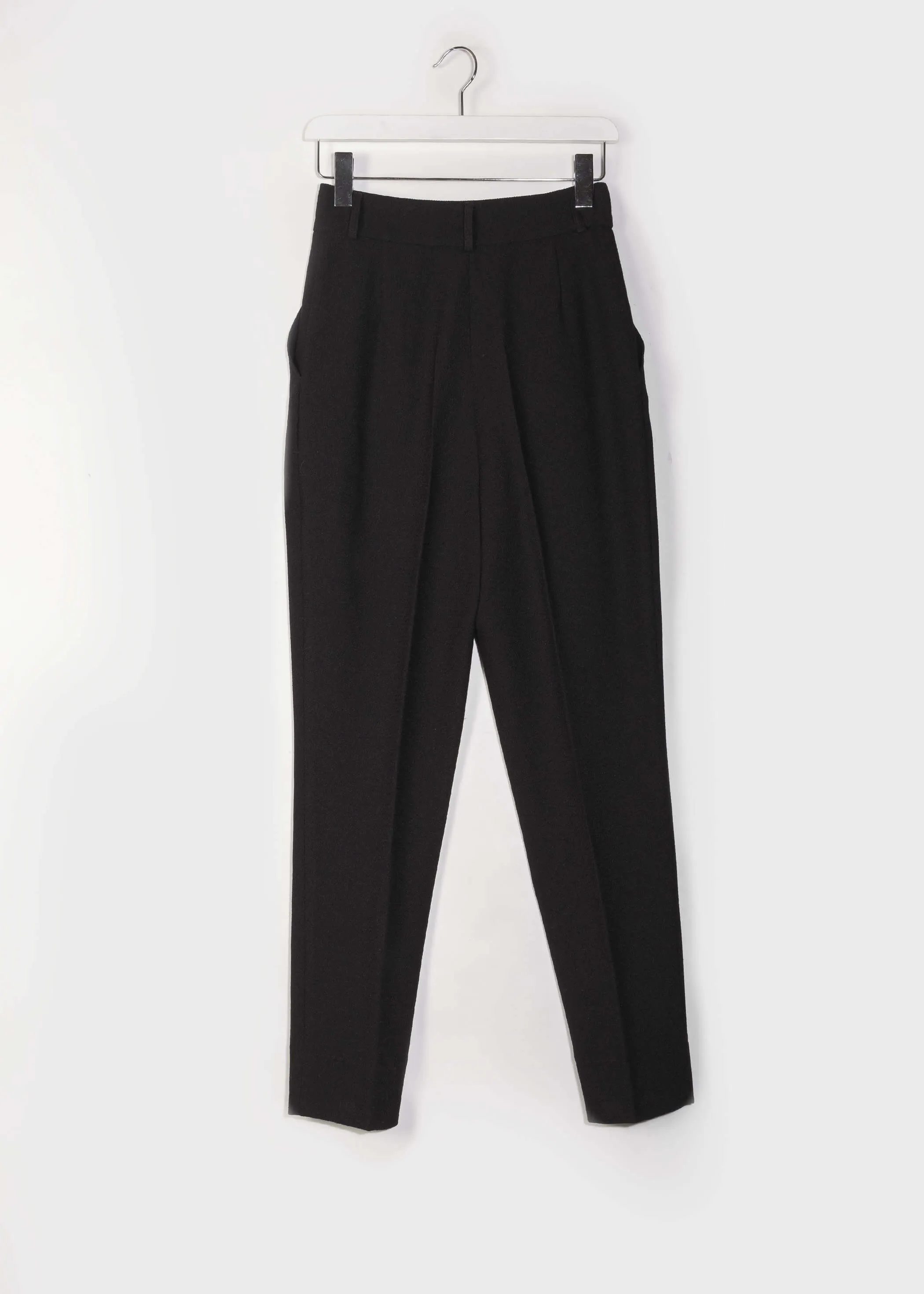 EMMY Pleated Highwaisted Trousers - Black