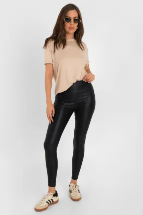 Legging ajustado con raya de efecto piel