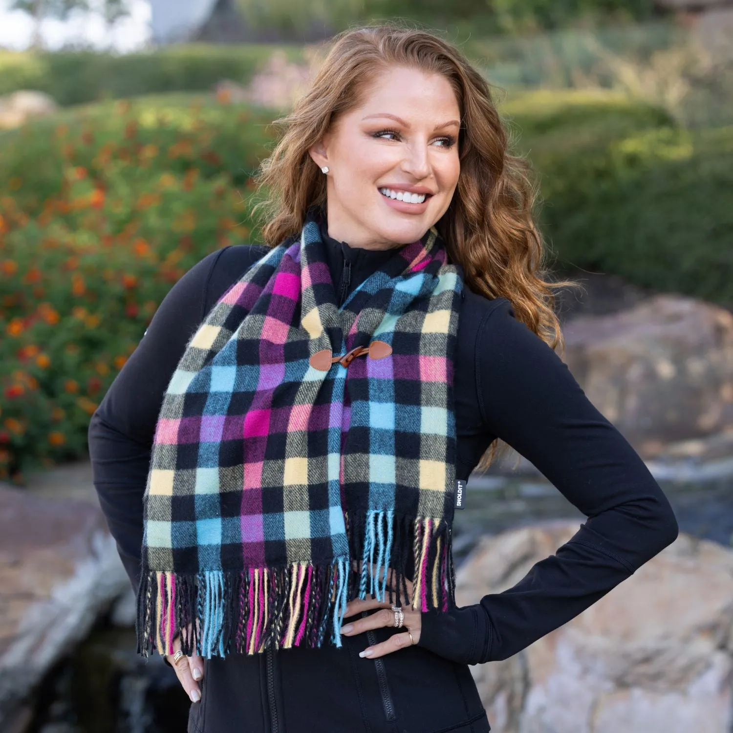 Multi-Pocket Crossover Scarf | Alpine Sky