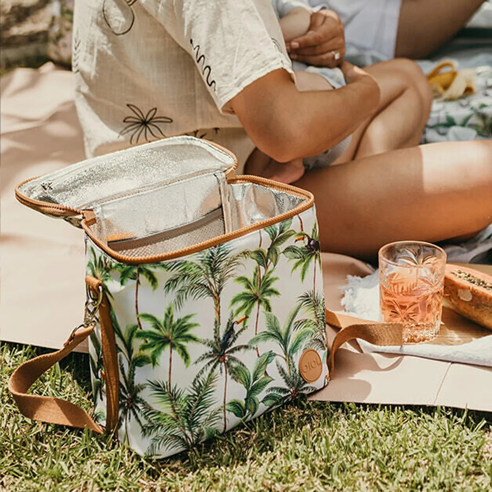 OiOi Insulated Lunch Bag Midi - Tropical