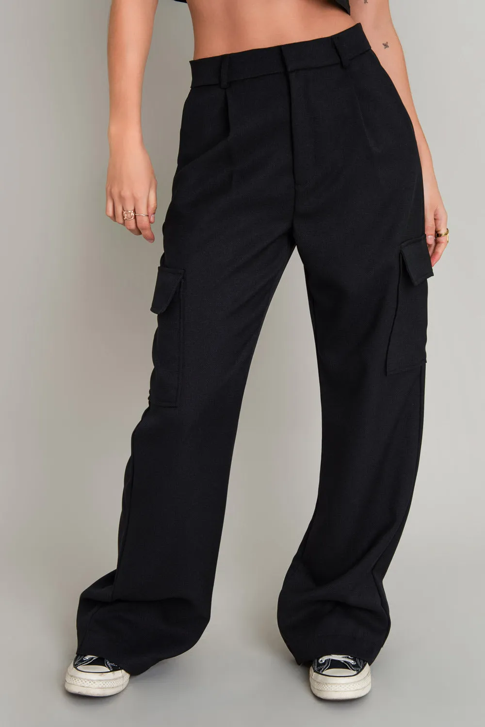 Pantalón cargo de fit wide leg con pinzas