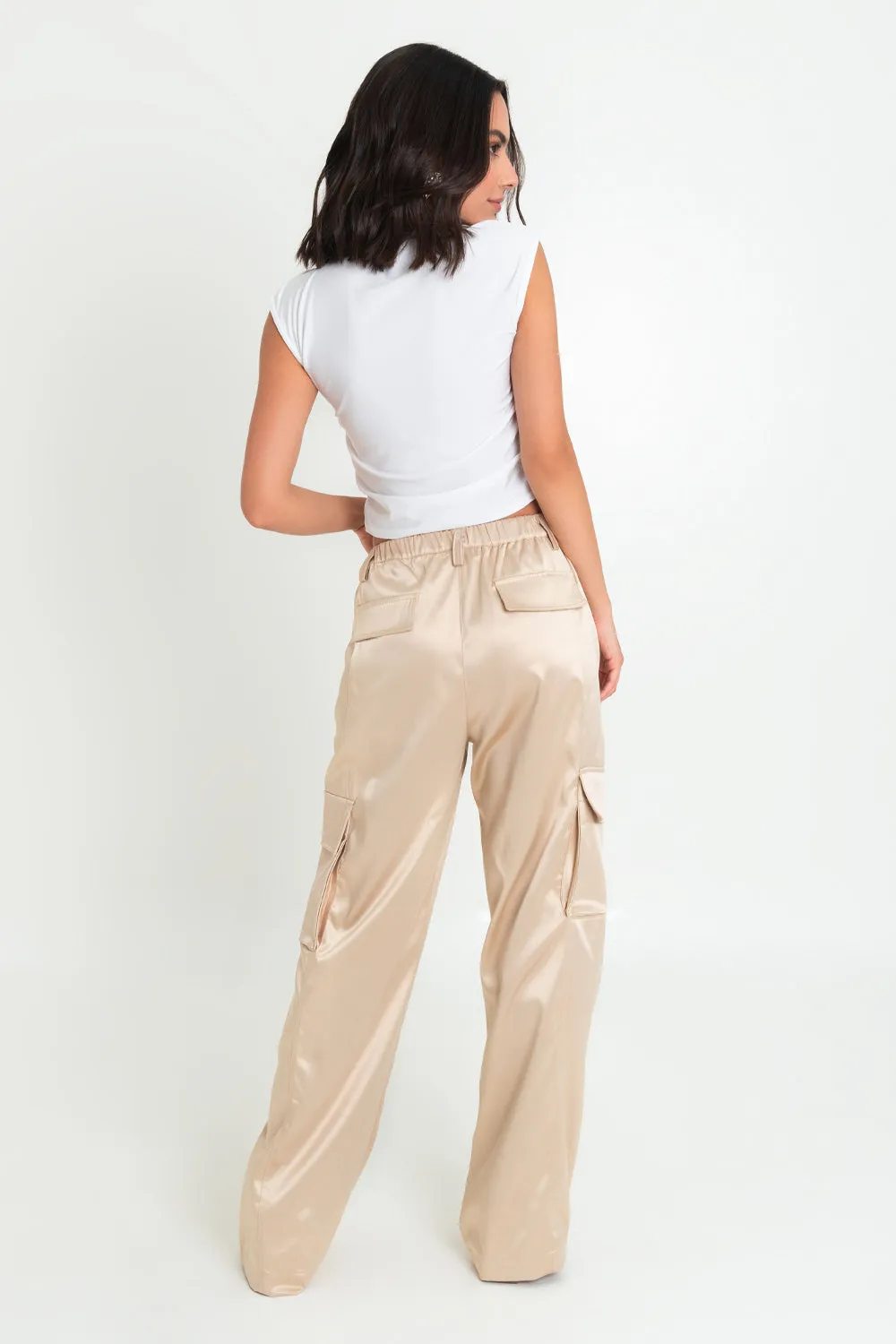 Pantalón cargo satinado de cintura elástica