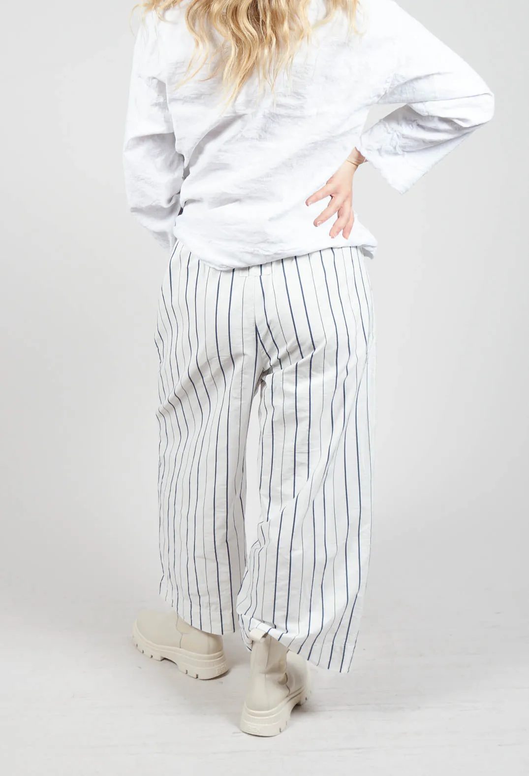 Relaxed Wide Leg Trousers in Abisso Stripe