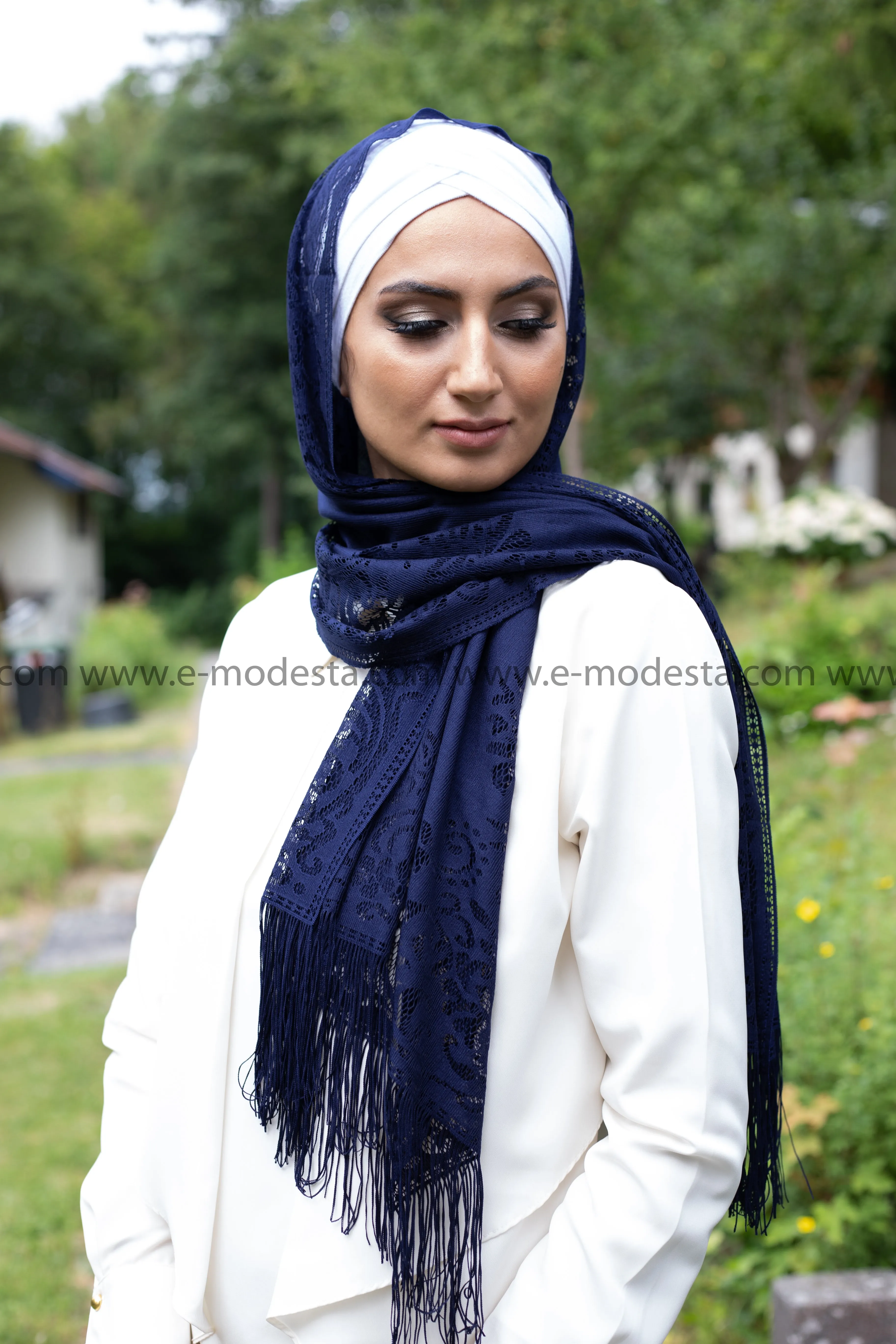 Scarf | Lace | Dark blue