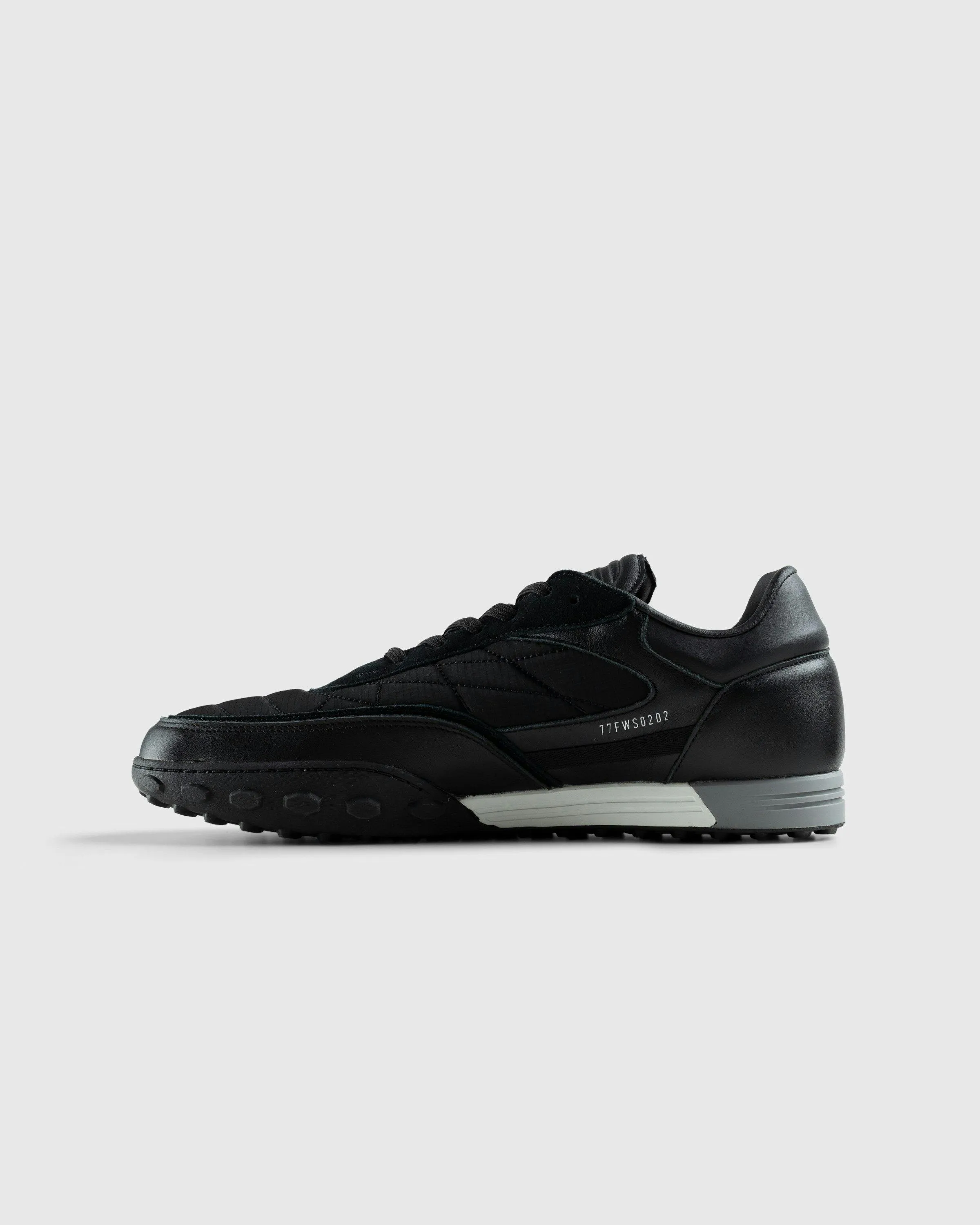 Stone Island – Football Sneaker Black | Highsnobiety Shop