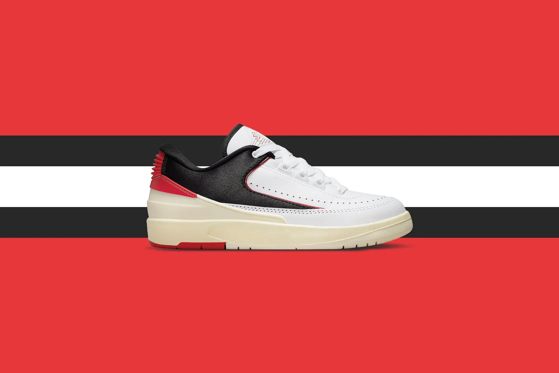 Women's Air Jordan 2 Retro Low - White/University Red/Coconut Milk